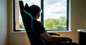 What Is the 20-20-20 Rule for Gaming? Eye Strain Explained