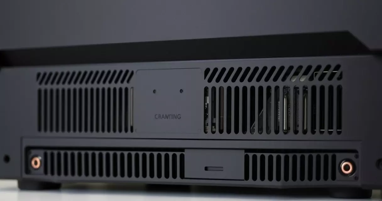 Rear exhaust vents and cooling system of the HP Omen 16